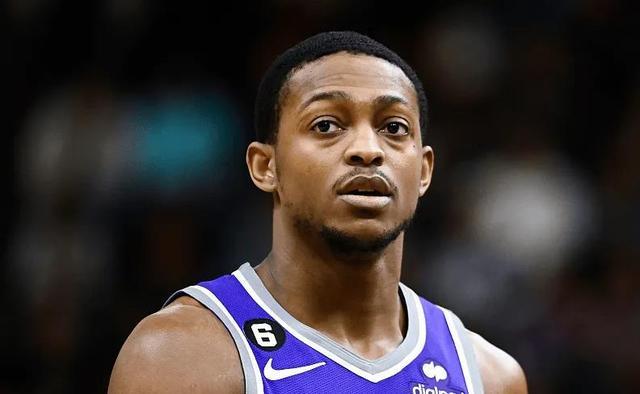 他不断与队 他不断与队