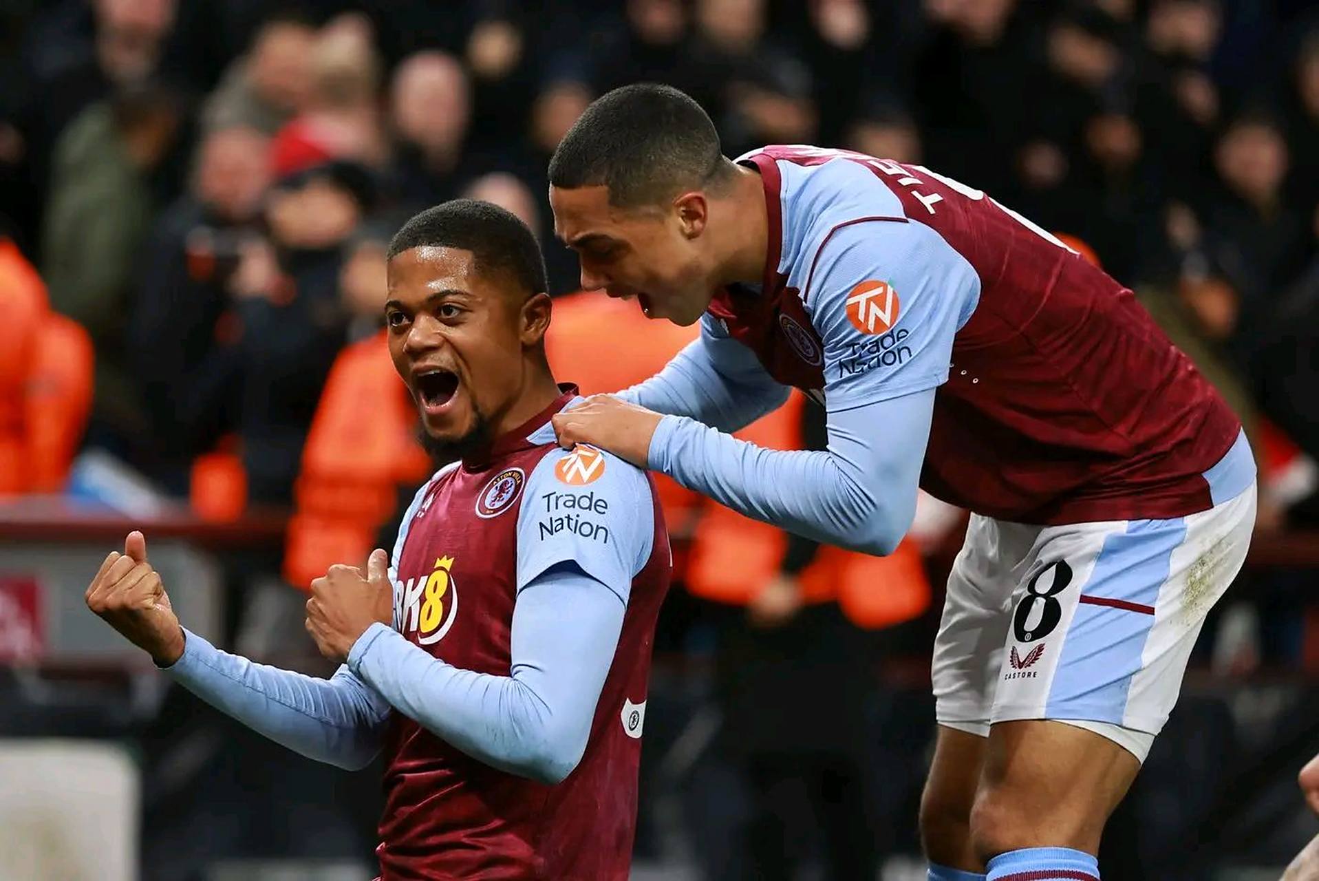 詹姆斯在 詹姆斯在